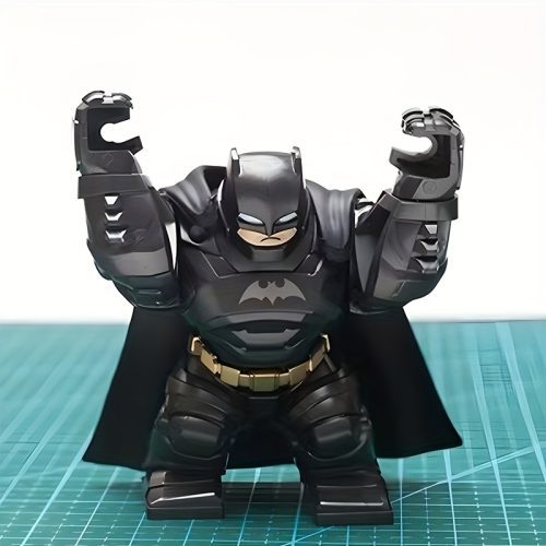 Збірна фігурка Бетмена у важкому броньованому костюмі